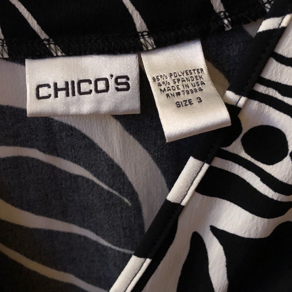 Chico’s Black and White V Neck Top - Picture 2 of 5